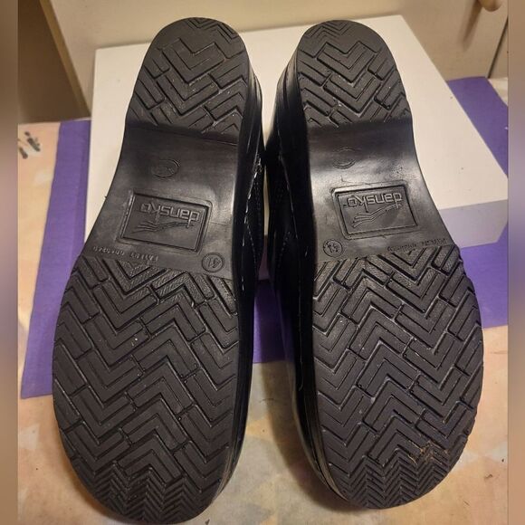 Dansko Professional Smooth Black Leather Closed Back Clogs Sz.11/41 Ret.$145 - Picture 7 of 7